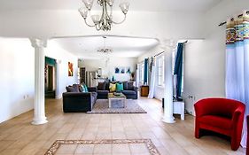 Villa Anthea
